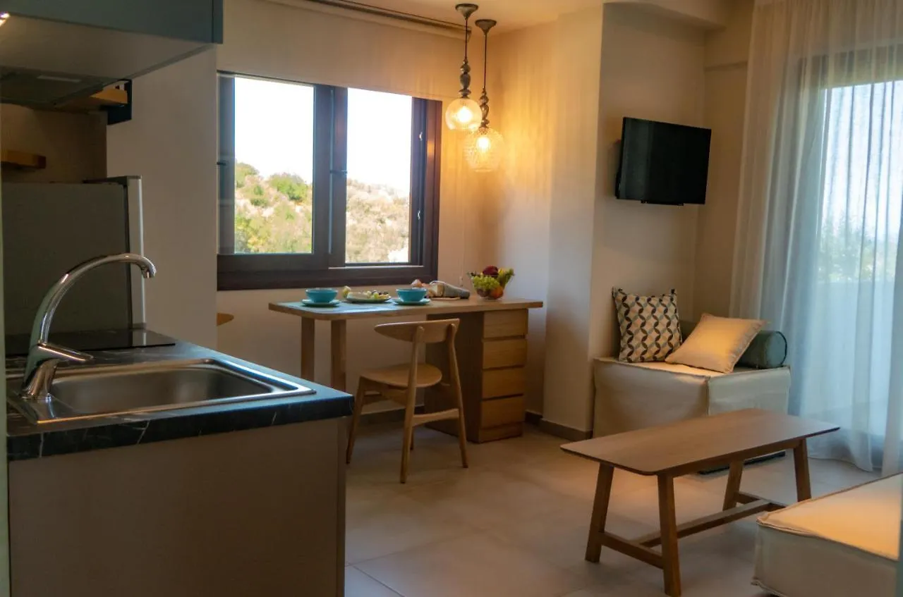 Dionysus Suites Ierissós Aparthotel
